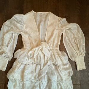 V neck eyelet dress w metal grommets